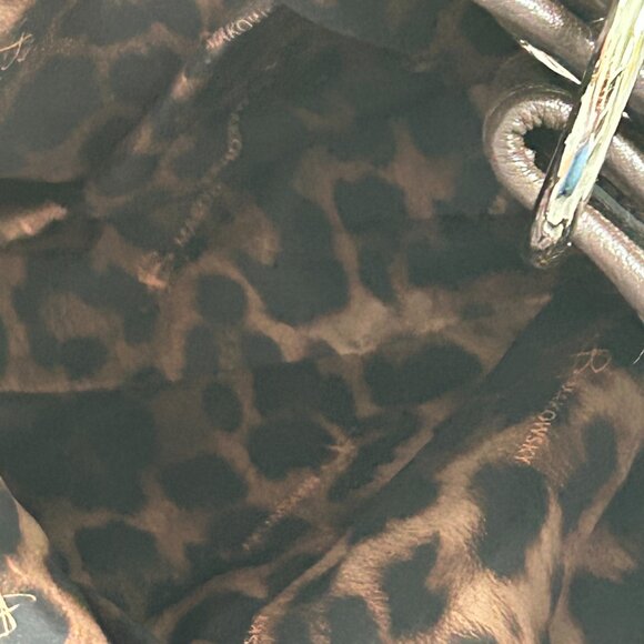 B. Makowsky Women's Leather Durango Shoulder Handbag KB8 Brown/Silver A201654 - Picture 7 of 14